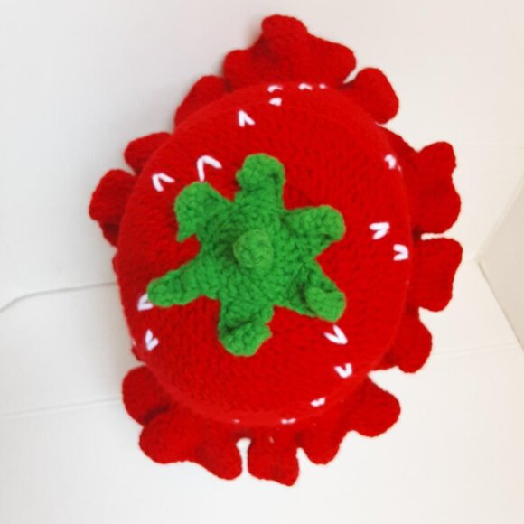 Crocheted Strawberry Bucket Hat New - Picture 8 of 11
